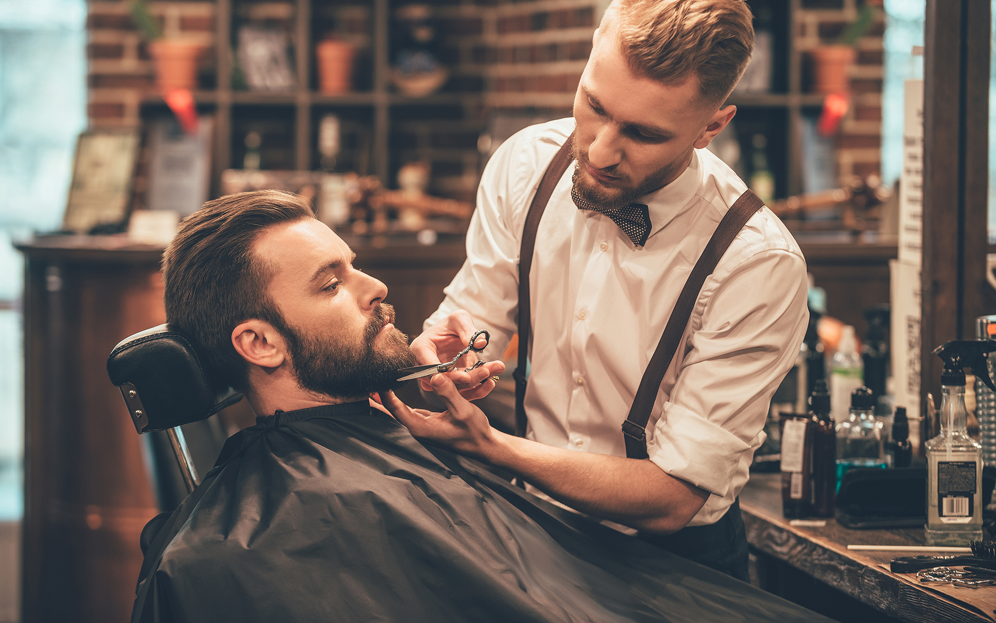 Devenir coiffeur / coiffeuse pour sa reconversion