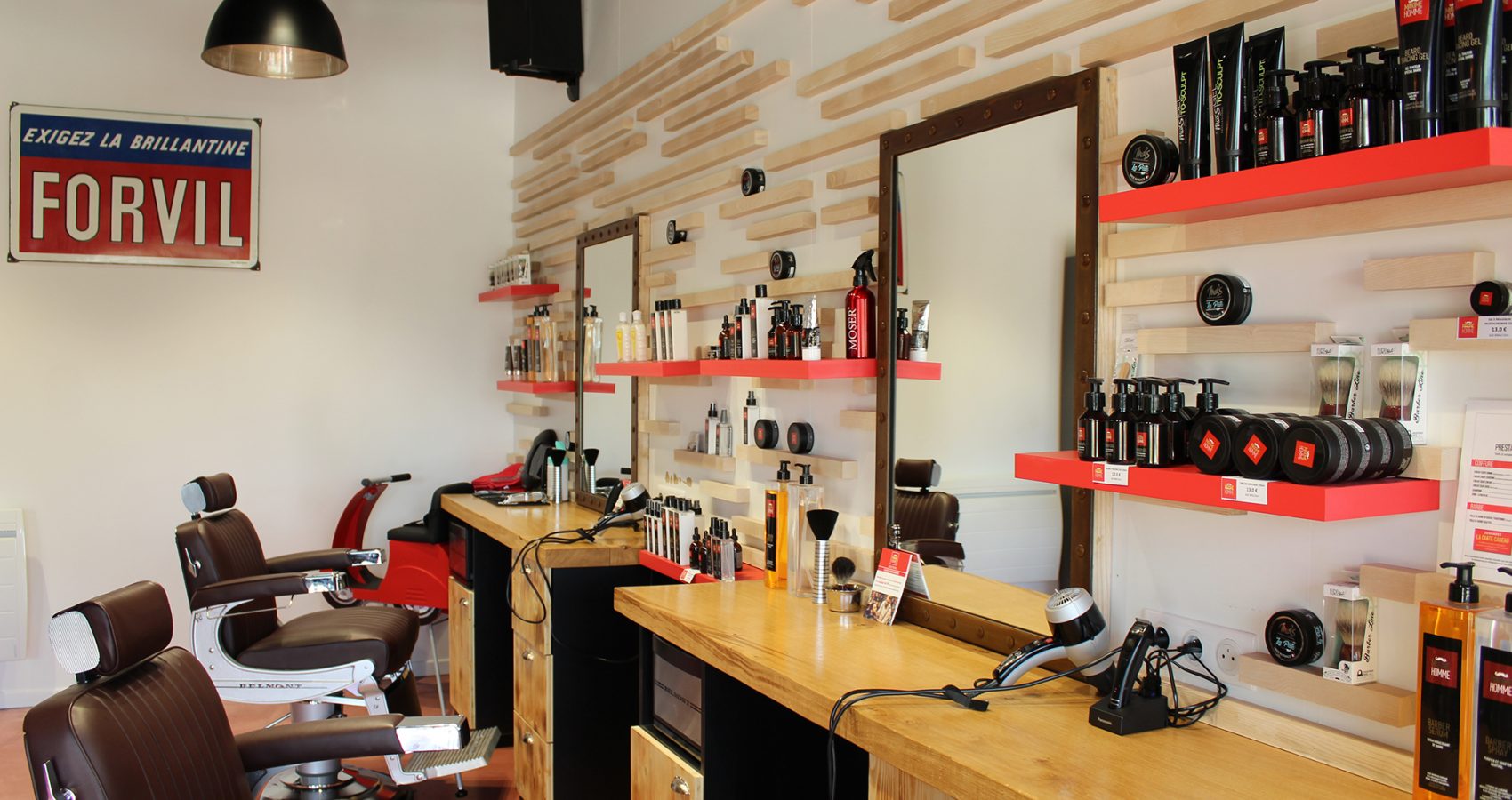 Maxime-homme-page-accueil-barbier-coiffeur-ambroise6